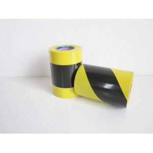 画像: ビニールトラ柄テープ　90mm×10m　50巻入り